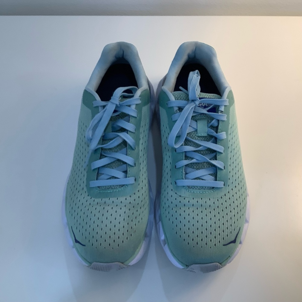 Hoka One One Women’s Elevon